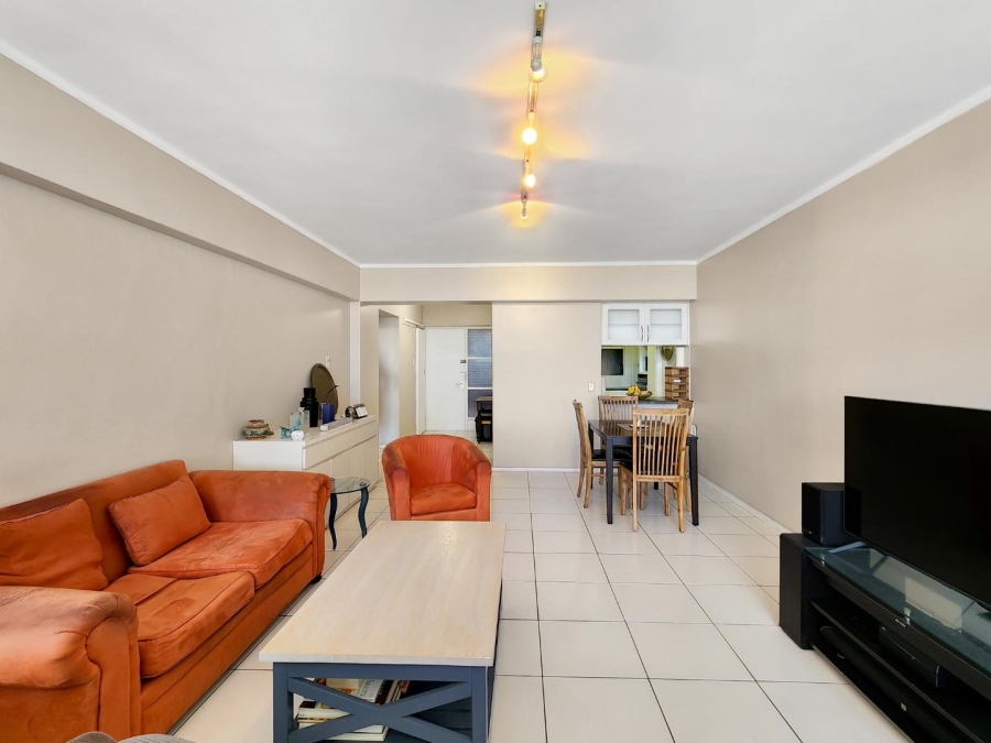 To Let 2 Bedroom Property for Rent in Sea Point Western Cape